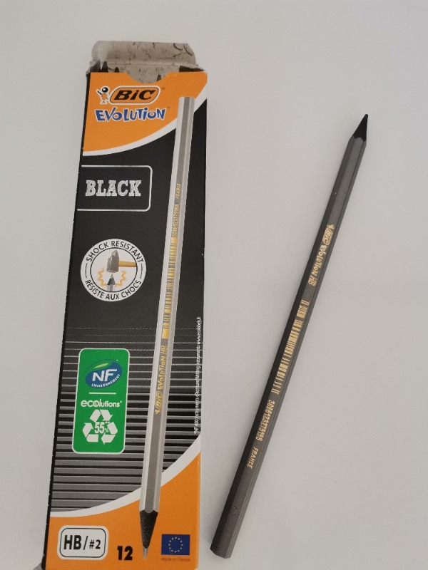 Bic Evolution Black HB Kurşun Kalem 12'li Kutu