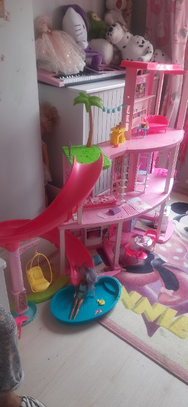 Barbie®'nin Yeni Rüya Evi™ HMX10
