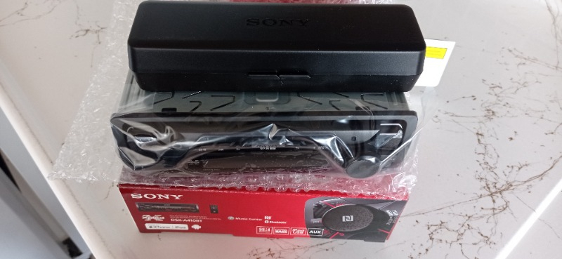 Sony DSX-A410BT Bluetooth ve Extrabass özellikli Oto Teyp