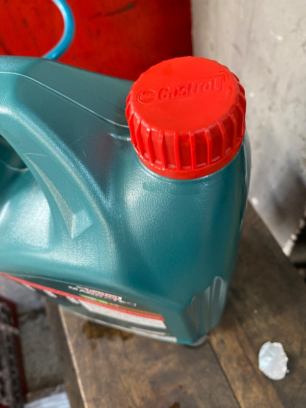 Castrol Magnatec 10W40 A/B 4 Litre Ü.T.2024