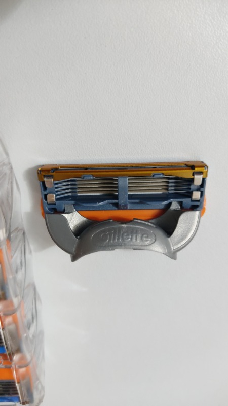 Gillette Fusion 5 Power 8'li Yedek Tıraş Bıçağı Karton Paket