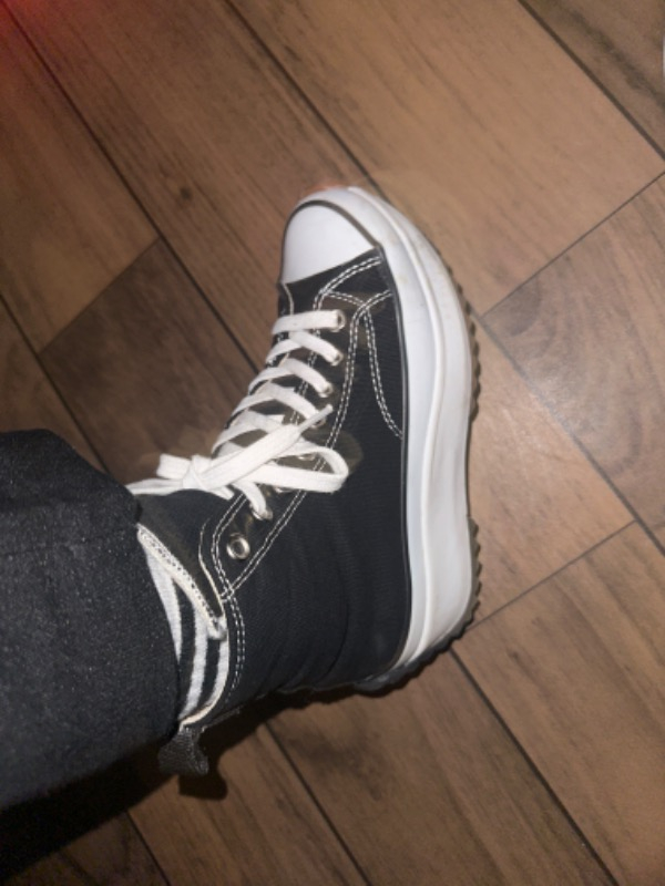 Converse Run Star Hike