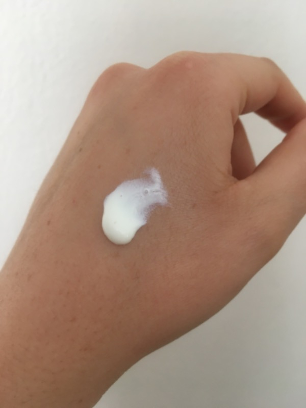 Photoderm SPOT SPF50+ Leke Karşıtı, Glabridin İçeren Yüksek Korumalı Yüz ve Vücut Güneş Kremi 150 ml