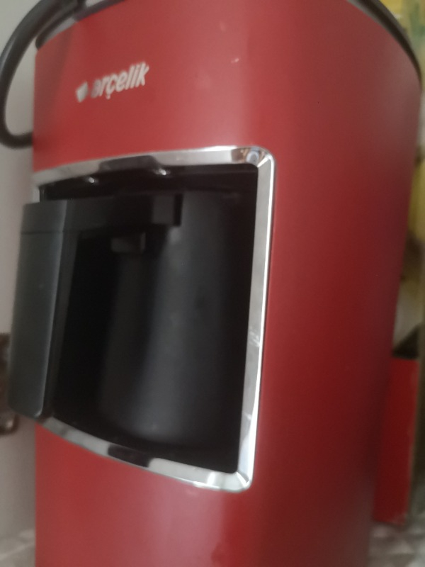 Arçelik K-3300 Kırmızı Mini Telve Türk Kahve Makinesi