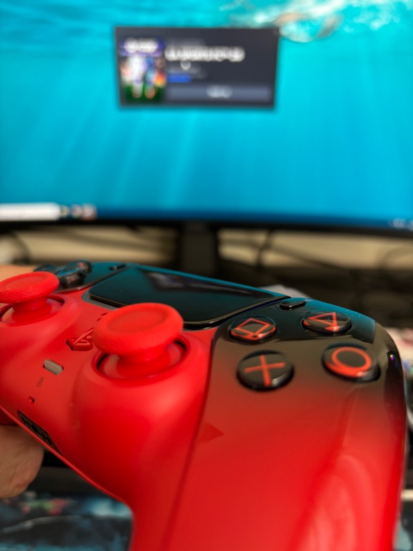 Sony Playstation 5 Dualsense Controller Techno Red (Bilkom Garantili)