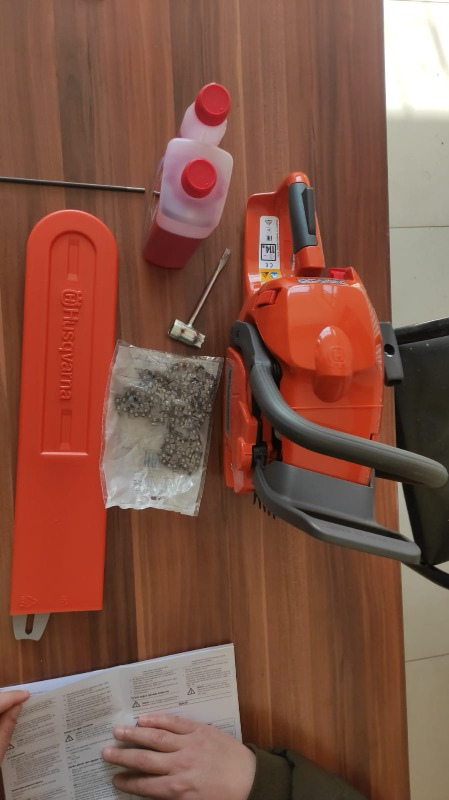 Husqvarna 445 Benzinli Ağaç Motoru 45 cm Pala