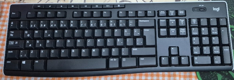 Logitech K270 Tam Boyutlu Kablosuz Türkçe Klavye - Siyah