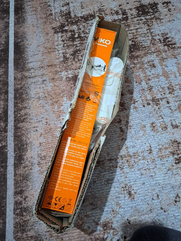 Viko 2 Metre Kablolu Topraklı Çocuk Korumalı Üçlü Priz