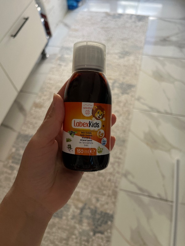 Erbatab Labex Kids Çinko Kekik Beta Glukan Karamürver Çocuk Multivitamin Şurup 150 ML