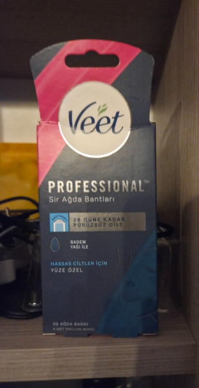 Veet Professional Yüz Ağda Bandı 20'li Hassas Ciltler