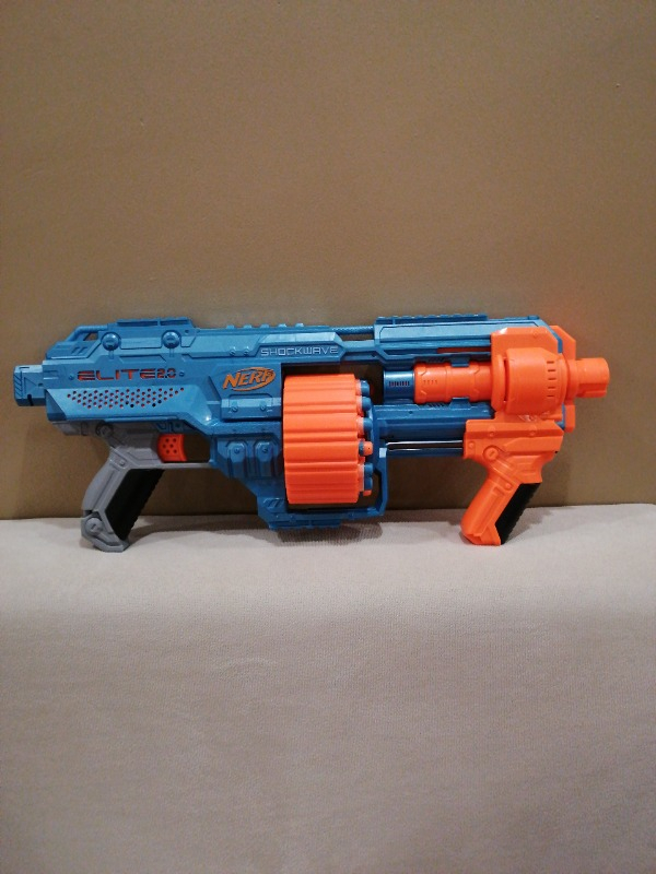 Nerf Elite 2.0 Shockwave RD-15 Dart Tabancası