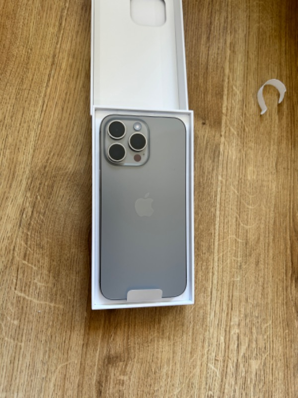 iPhone 15 Pro Max 512 GB