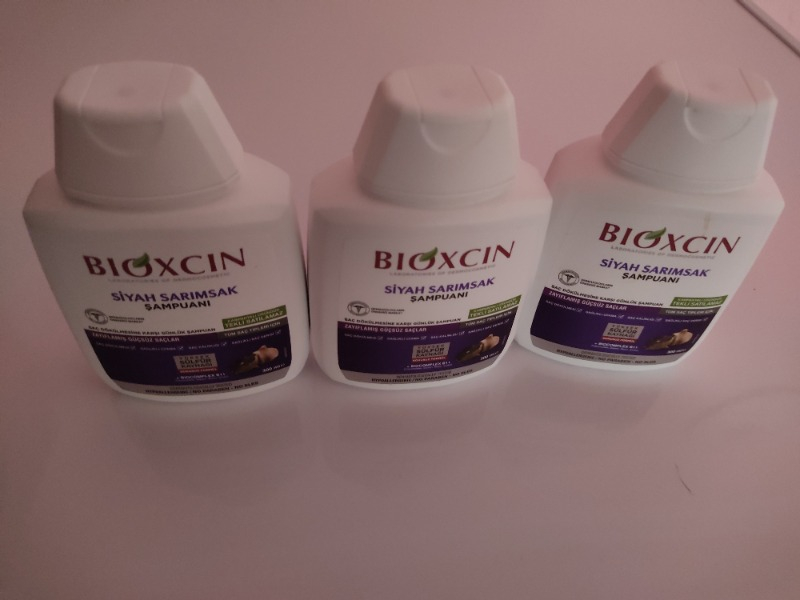 Bioxcin Siyah Sarımsak Şampuanı 3 al 2 öde (3x300ml)