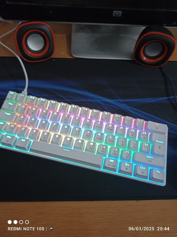 Sarftech T60 Mavi Switch Mekanik Klavye Kablolu Gaming Oyuncu Klavyesi