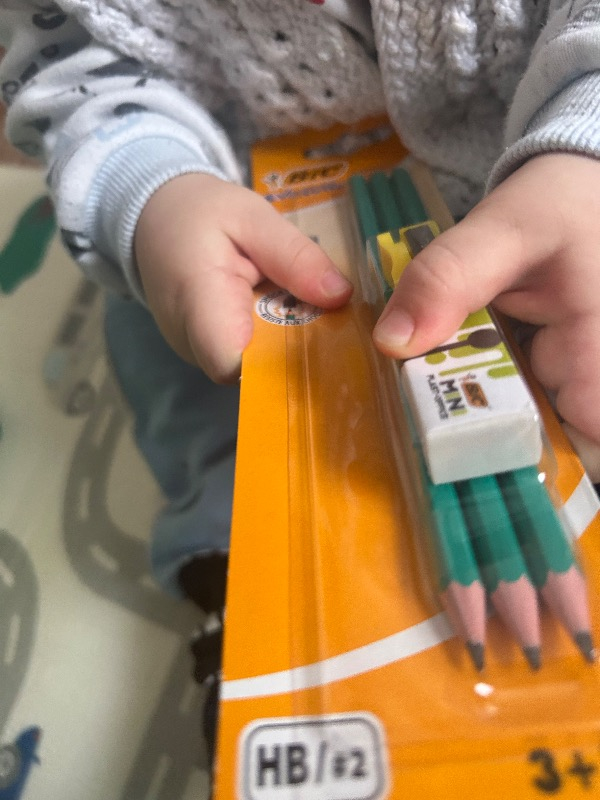 BIC Kurşun Kalem + Silgi + Kalem Traş