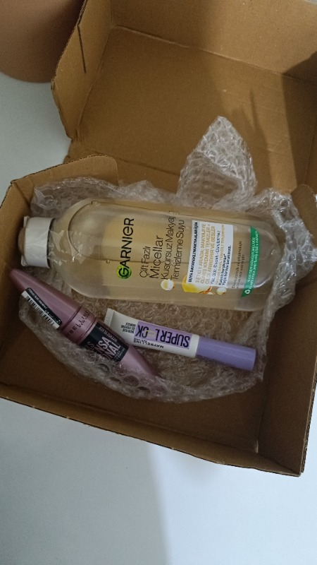 Garnier Micellar Kusursuz Makyaj Temizleme Suyu 400ML