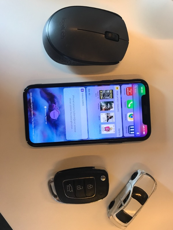 Apple iPhone XR 64 GB (Apple Türkiye Garantili)