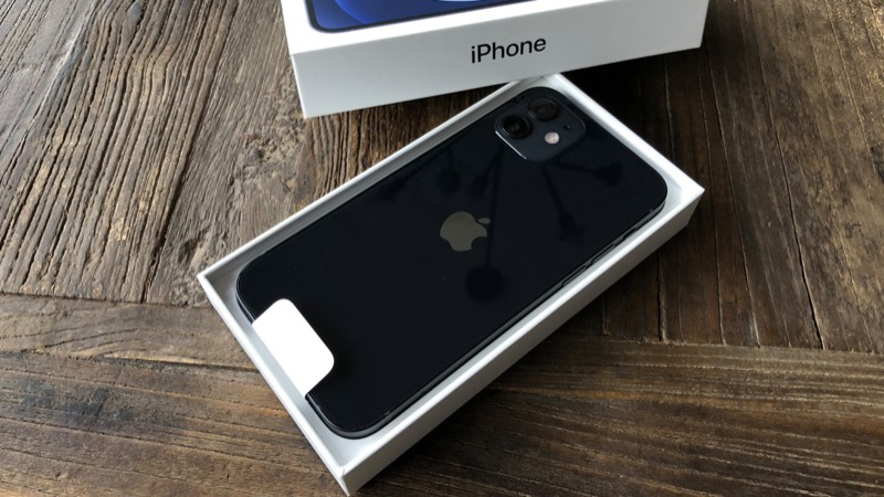 iPhone 12 64 GB