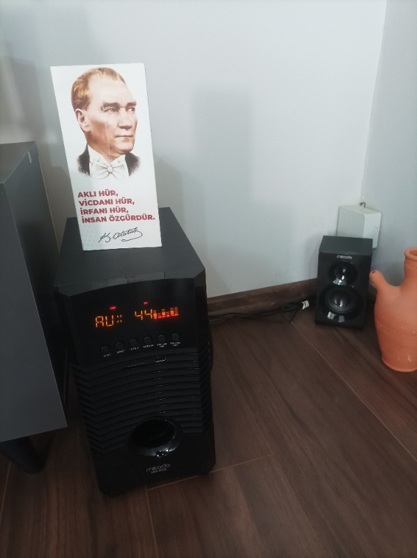 Mikado MD-856 5+1 Multimedia Bluetooth Speaker Usb+SD+FM Destekli Uzaktan Kumanda ile 220V