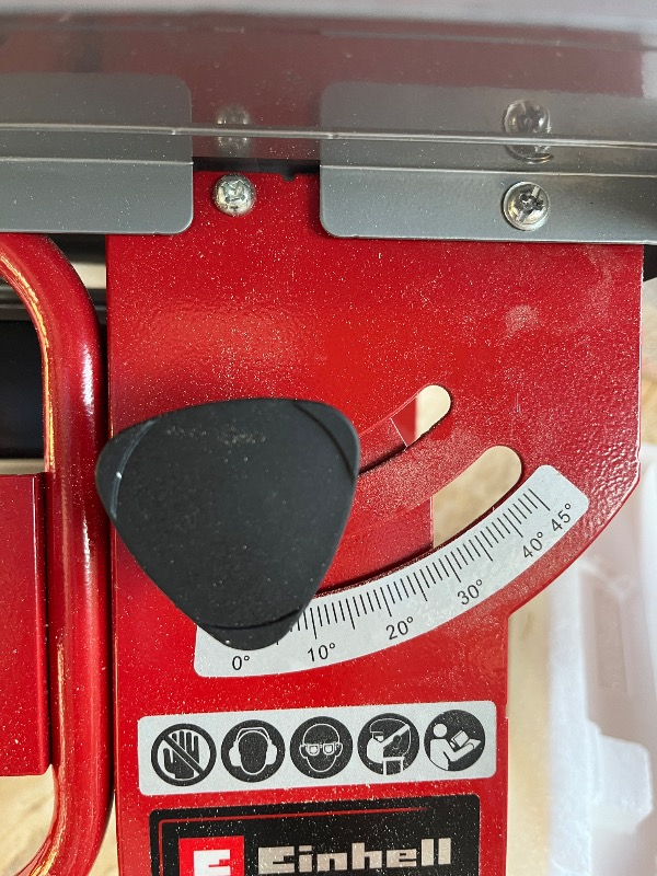 Einhell TC-TS 200, Tezgah Testere
