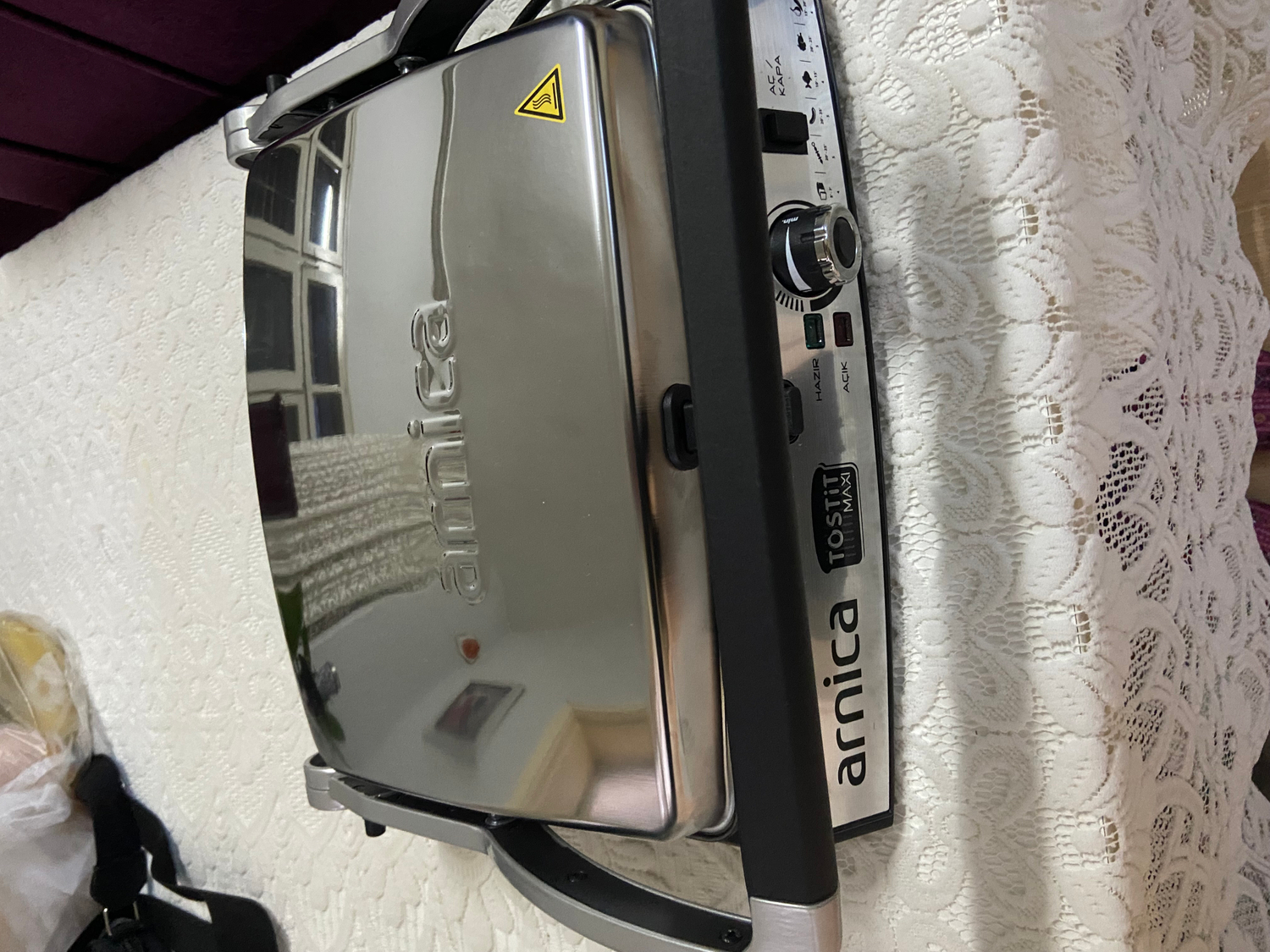 Arnica Tostit Maxi Granit Izgaralı Tost Makinesi GH26240
