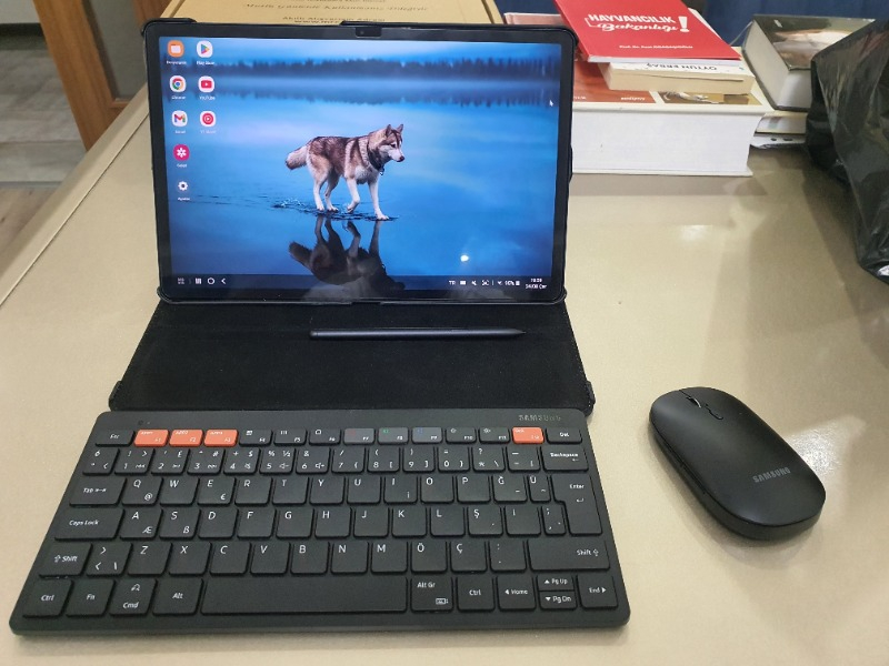 Samsung Smart Keyboard Trio 500