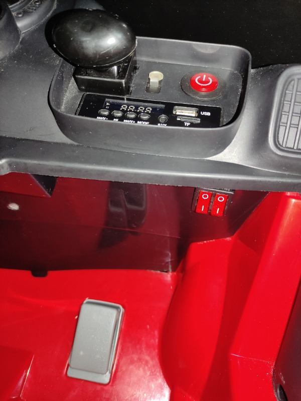 Dolu Ride on Akülü Araba 12 Volt