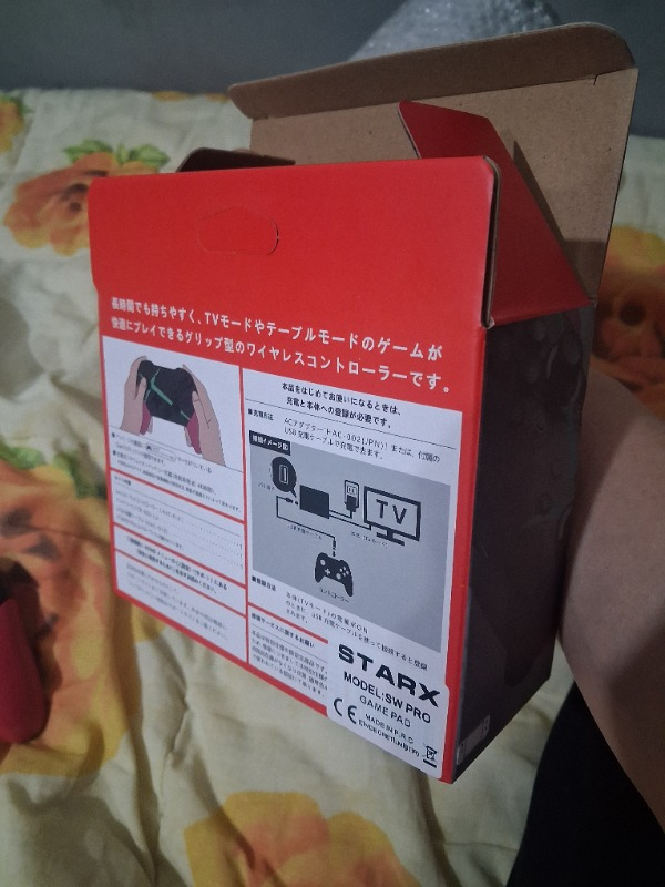 Nintendo Switch Pro Controller Xenoblade Chronicles 2 Edition