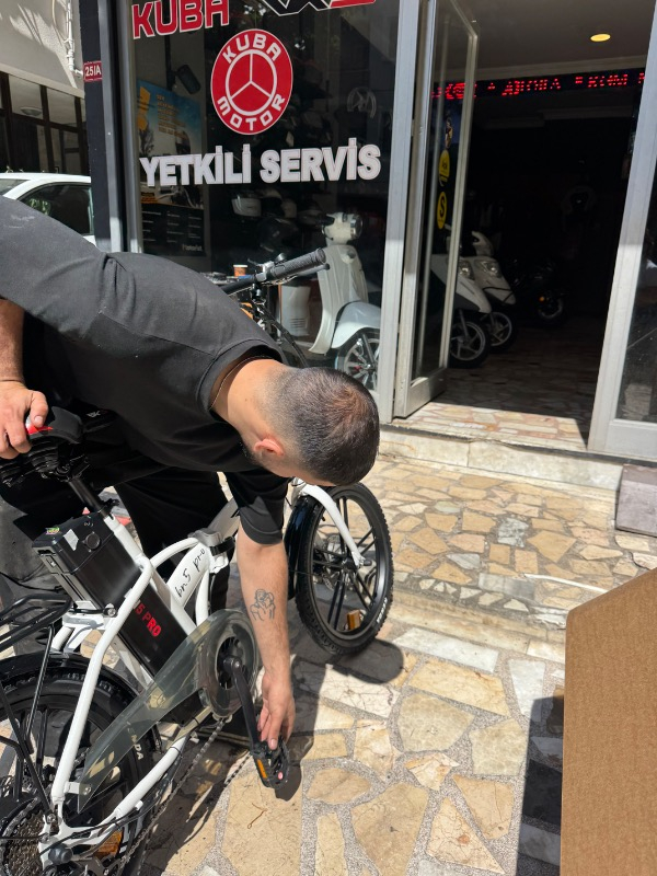 RKS  Elektrikli Bn5 Pro Katlanabilir Bisiklet Siyah