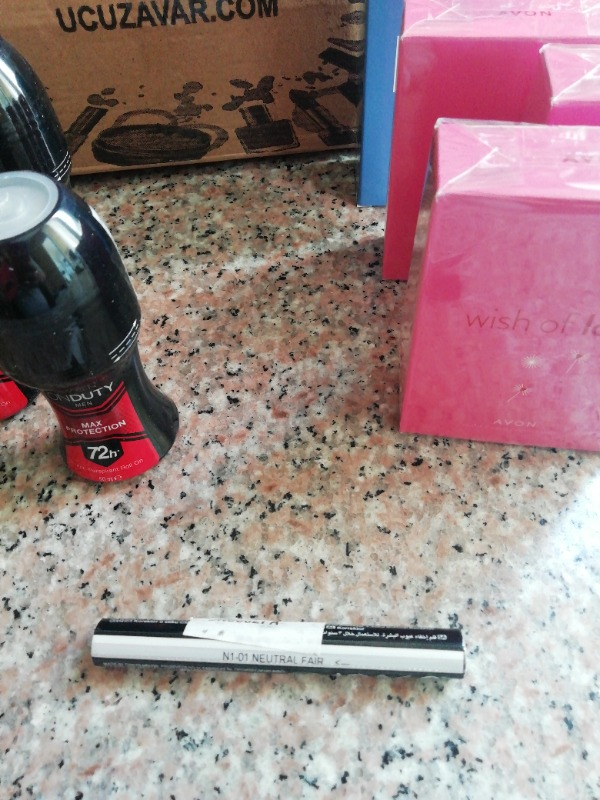 Avon Ideal Flawless Stick Concealer Kapatıcı Fair