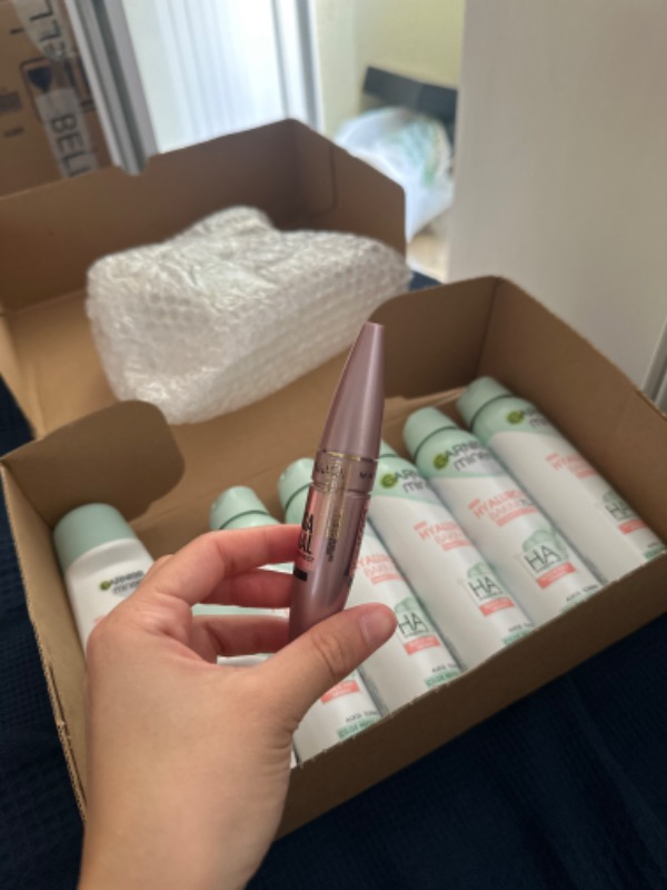 Maybelline New York Lash Sensational Yelpaze Etkili Siyah Maskara