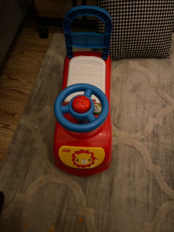 Fisher-Price İlk Arabam