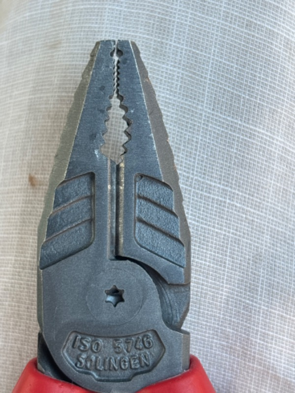 Milwaukee Kombine Pense 180 Mm Vde 1000V