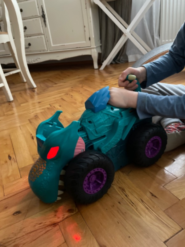 Hot Wheels Monster Trucks Car Chompin' Mega-Wrex Araç