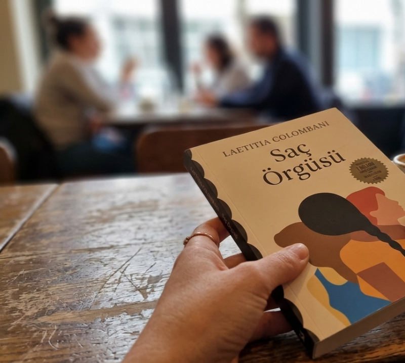 Yan Pasaj Yayınevi Yan Pasaj Saç Örgüsü - Laetitia Colombani