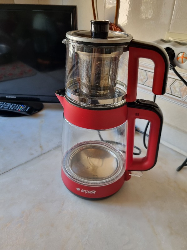 Arçelik CM 6964 K Resital 1900 W Cam Demlikli Çay Makinesi - Kırmızı