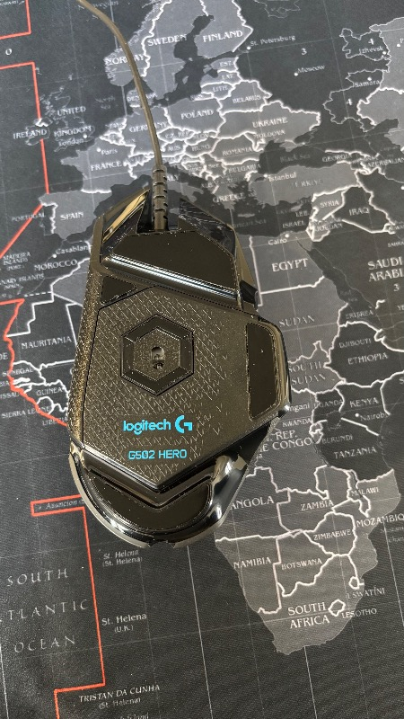 Logitech G G502 HERO LIGHTSYNC 25.600 DPI Yüksek Performanslı Kablolu Oyuncu Mouse - Siyah