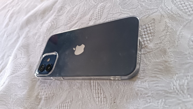 Techno Guru iPhone 12 Kılıf Esnek Şeffaf Clearflex Premium Silikon Kılıf