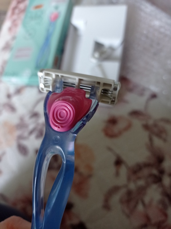 Bıc Soleil Click Sensitive 1 Gövde ve 2 Başlık Kadın Tıraş Bıçağı