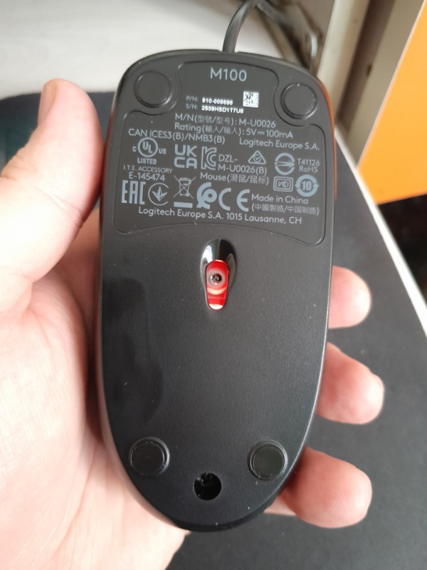 Logitech M100 Kablolu 1000 DPI USB Mouse - Siyah