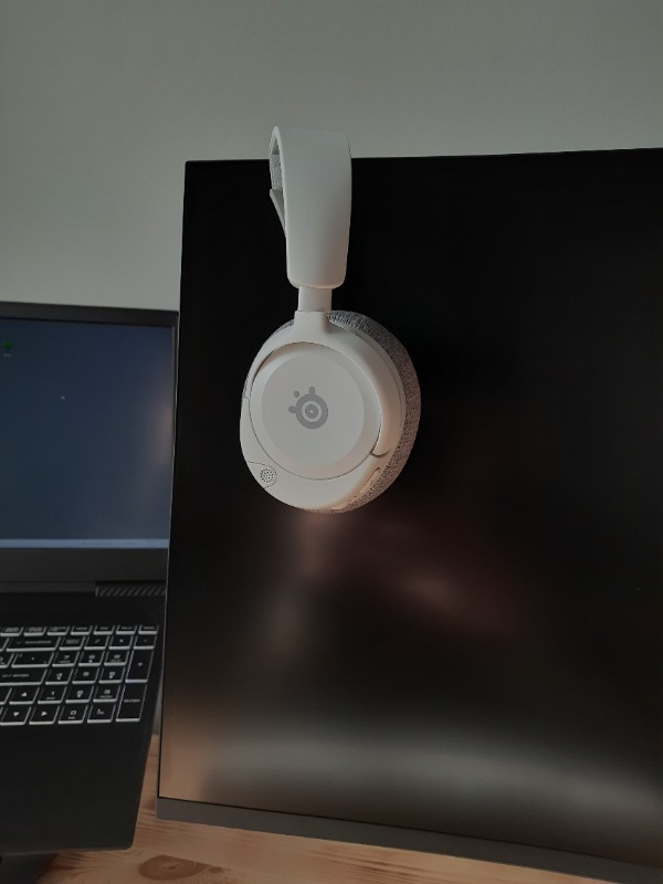Steelseries Arctis Nova 1 Multi-System Oyun Kulaklığı - Beyaz