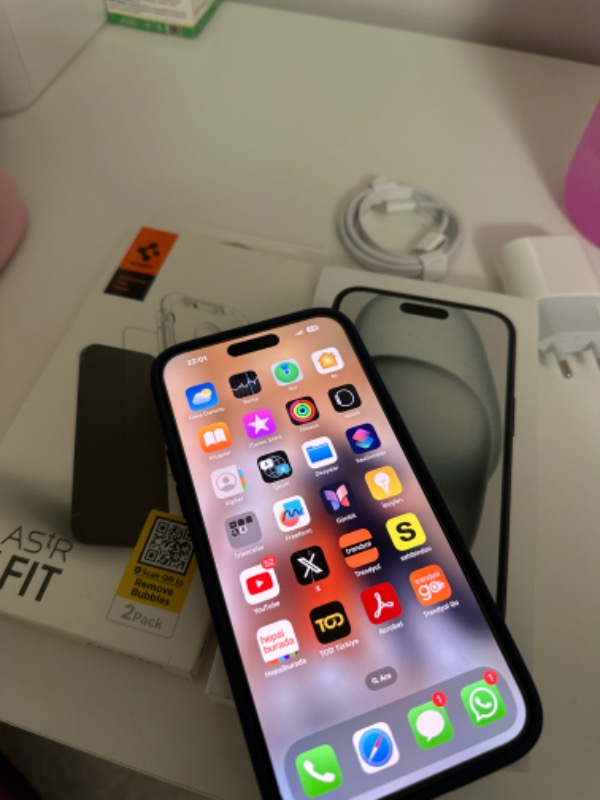 iPhone 15 Plus 128 GB