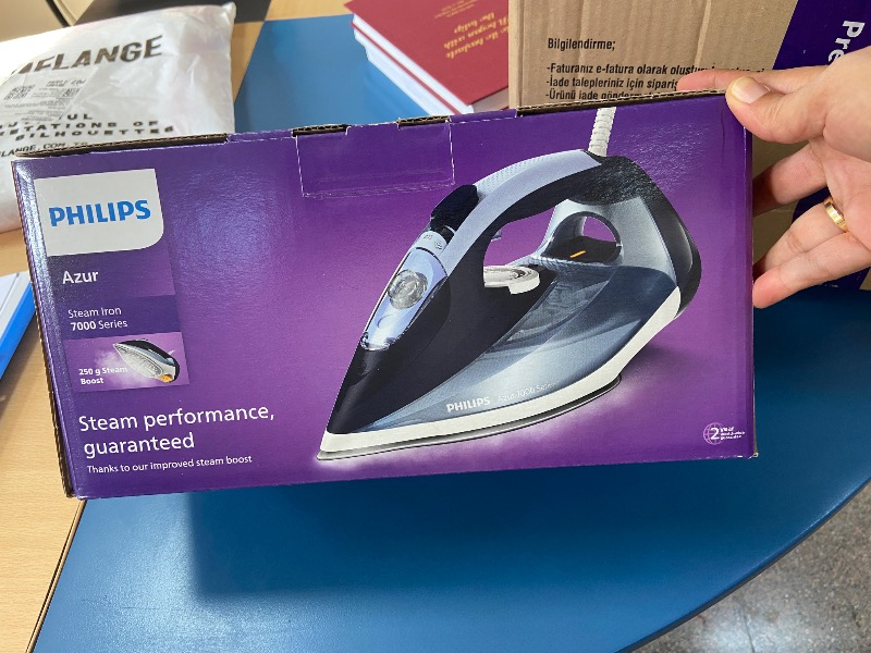 Philips DST7020/20 Buharlı Ütü