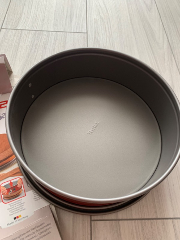 Tefal J1641214 Delibake Kelepçeli Kek Kalıbı 24 cm