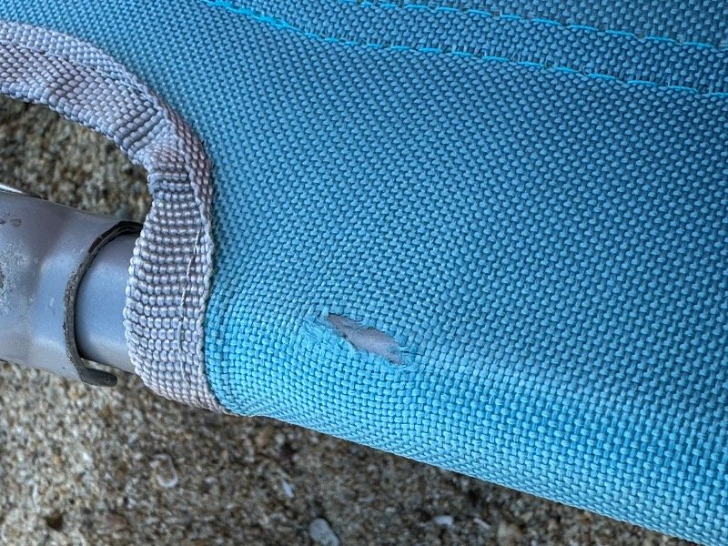Koçtaş UO Çuraçao Şezlong Su Mavisi Polyester ve Metal Malzeme ile Taşınabilir Konforlu Tasarım