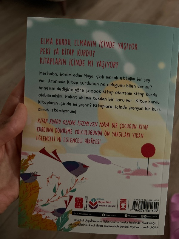 Timaş Çocuk Kitap Kurdu Olmak İstemeyen Maya - Anıl Basılı