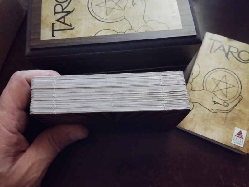 Tarot Destesi Ve Kitabı Hilal Altundal