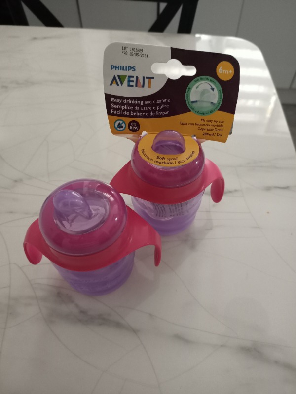 Philips Avent SCF551/03 Eğitici Damlatmaz Bardak 6 Ay + 7oz/200 ml  Mor