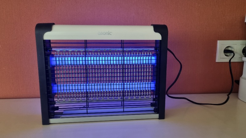 Asonic AS-A28 Siyah 4W+ 2000V Iki Ledli Sinek Öldürücü