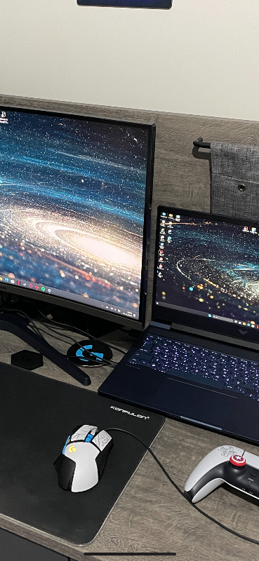 Logitech G G502 HERO K/DA LIGHTSYNC 25.600 DPI Yüksek Performanslı Kablolu Oyuncu Mouse - Siyah
